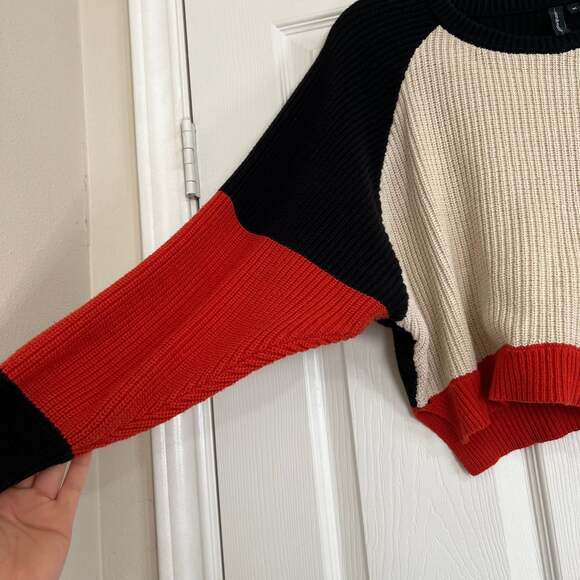 moon & madison crop top sweater - Picture 5 of 7